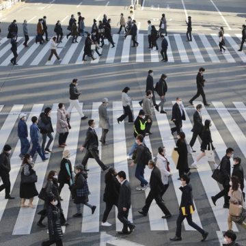 ยิ่งคนญี่ปุ่นเดินเยอะมากขึ้นเท่าไหร่ ค่าใช้จ่ายในการรักษาพยาบาลก็ยิ่งลดลงมากขึ้นเท่านั้น
